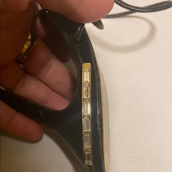 Dolce & Gabbana Christal embroidery Black and Gold Women's Heels
